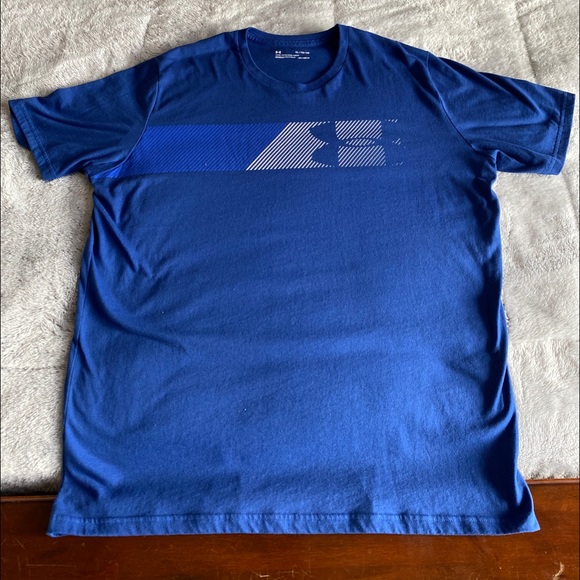 Under Armour Other - Mens under armour shirt XL